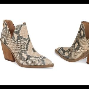 Vince Camuto Snakeskin booties